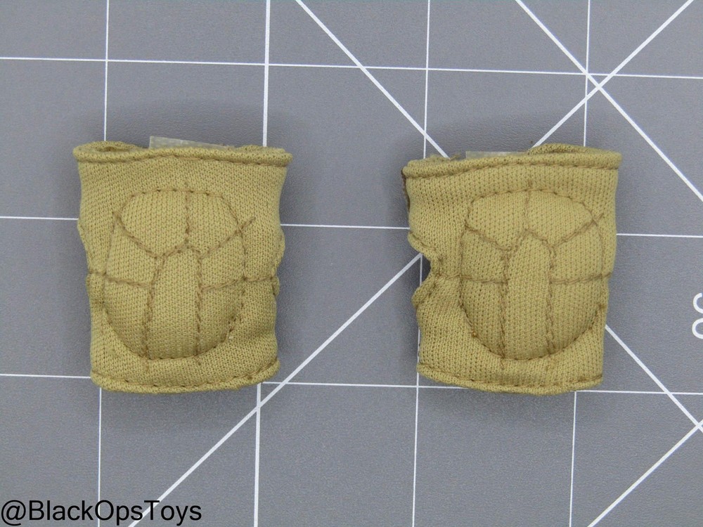 Bam 1/6 Scale Tan Knee Pads (ACE)