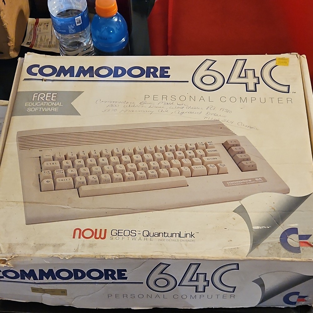 Commodore 64C Vintage Home Computer, Classic Personal Computer in Original Box