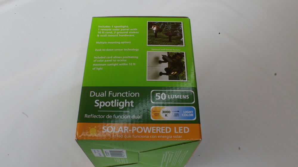 Solar Powered LED Dual Function Landscape Spotlight, 50 Lumens