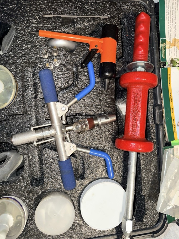 ArborSystems Wedgle Direct-Inject Tree Injection Kit w/ Portle Tips