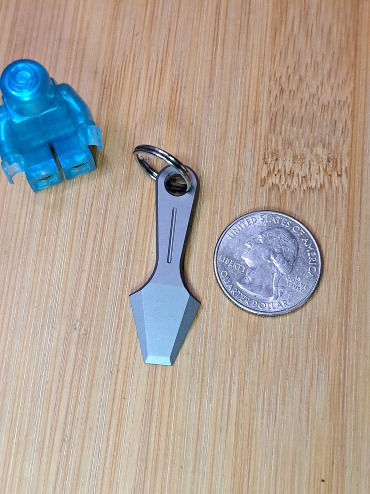 Mini Titanium Keychain Pry Bar