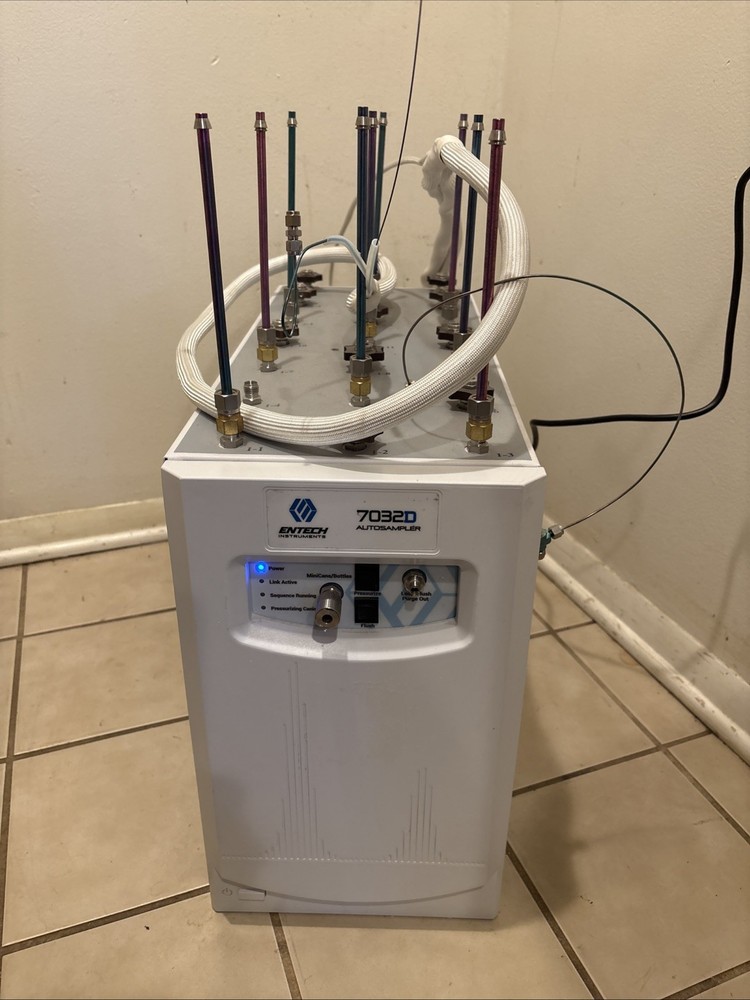 Entech Instruments  7032D Autosampler