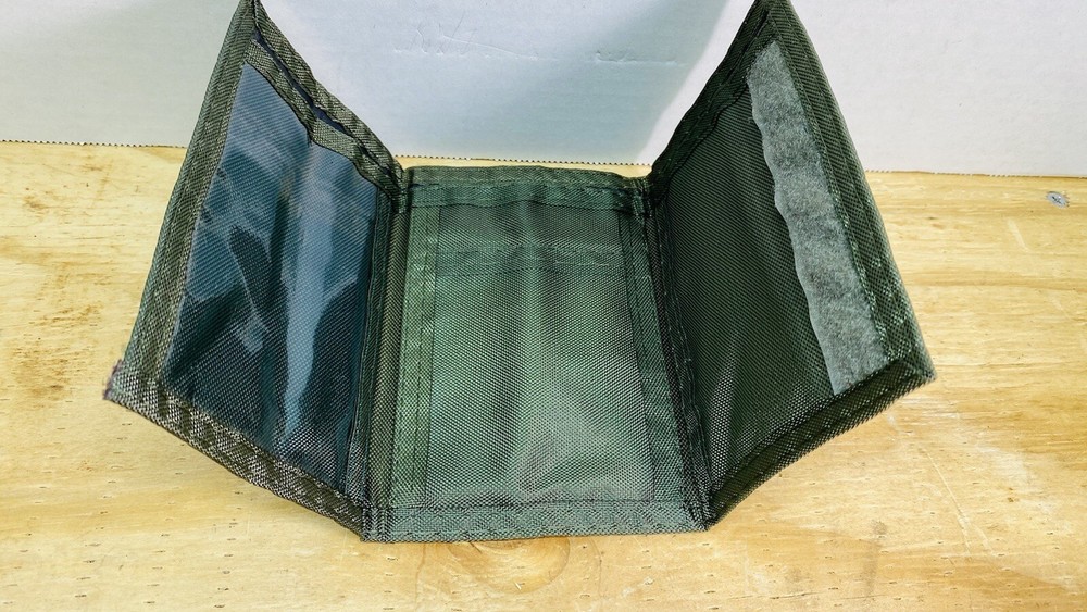 Vintage Desert Storm 91 Tri-Fold Wallet*