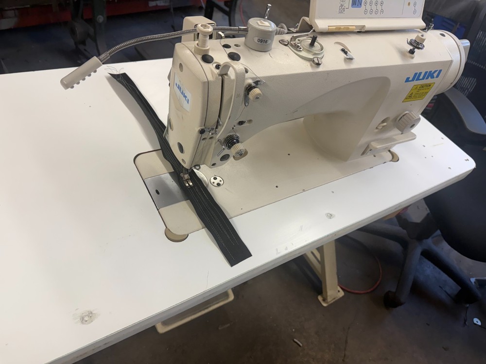 JUKI DLN-9010-SS - SINGLE NEEDLE - NEEDLE FEED - LOCKSTITCH WITH THREAD TRIMMER