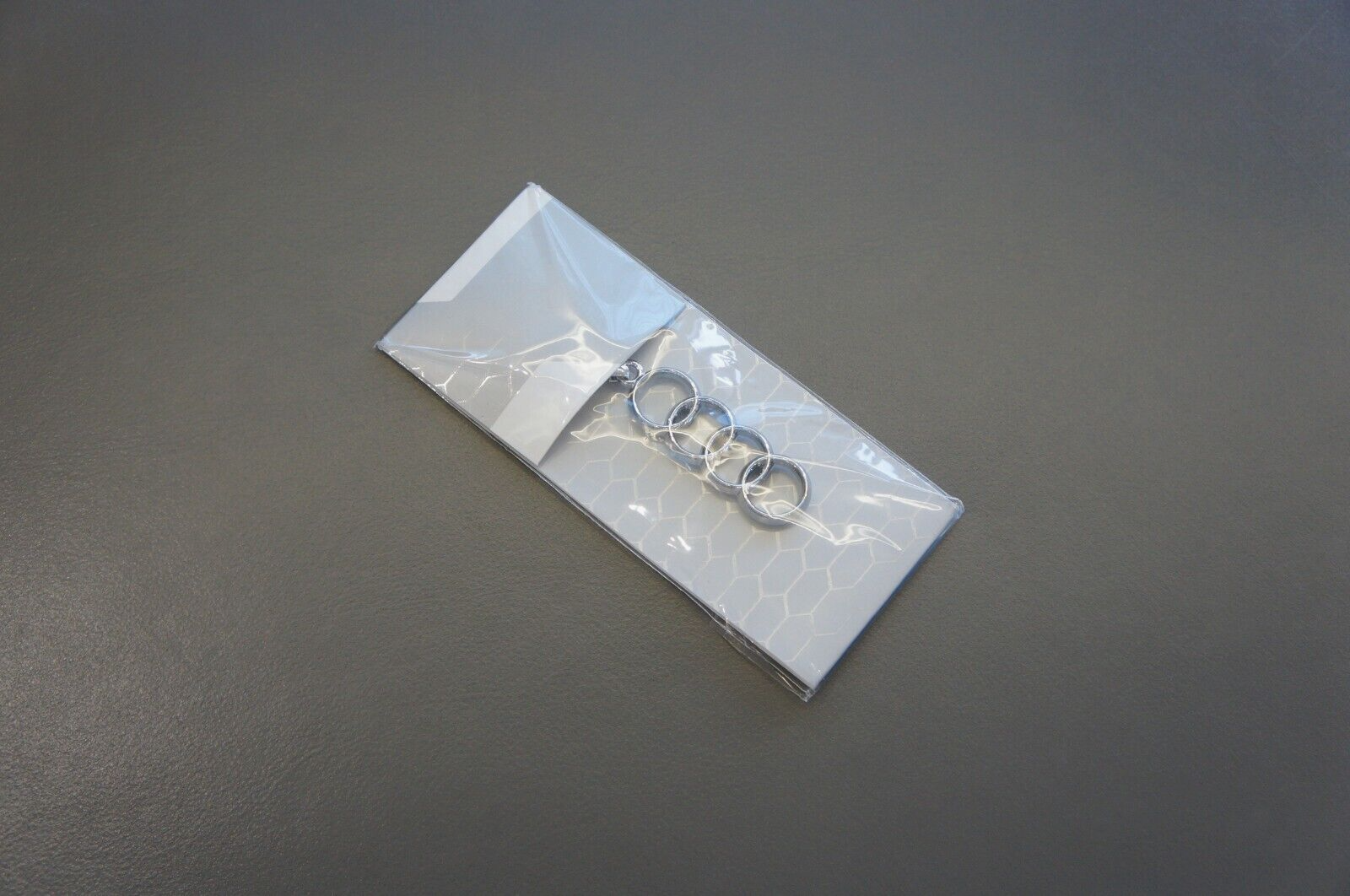 New Genuine OEM Audi Basic Classic Logo Silver Stainless Steel Keychain Key Ring