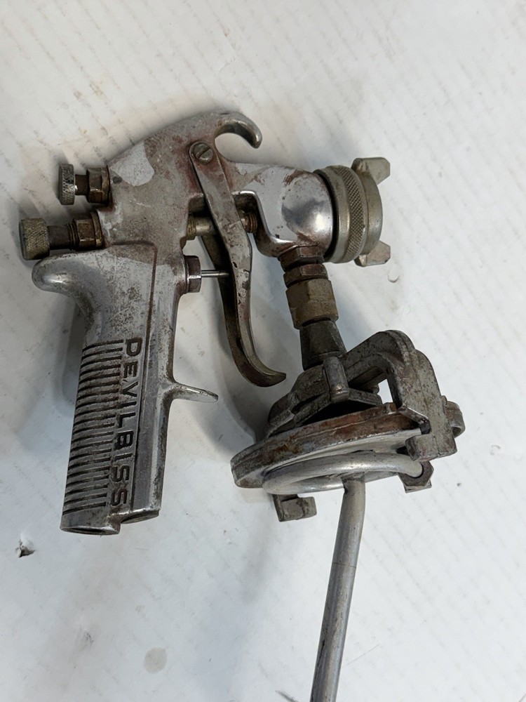 DeVilbiss JGA Spray Gun Conventional Air Paint Untested