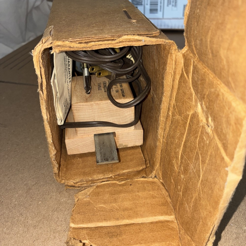 Vintage Dynamic Electric Nut Cracker Pecan Sheller In Box With Paperwork