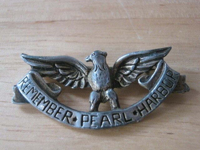 Rare Remember Pearl Harbor Eagle Pin Sweetheart Brooch