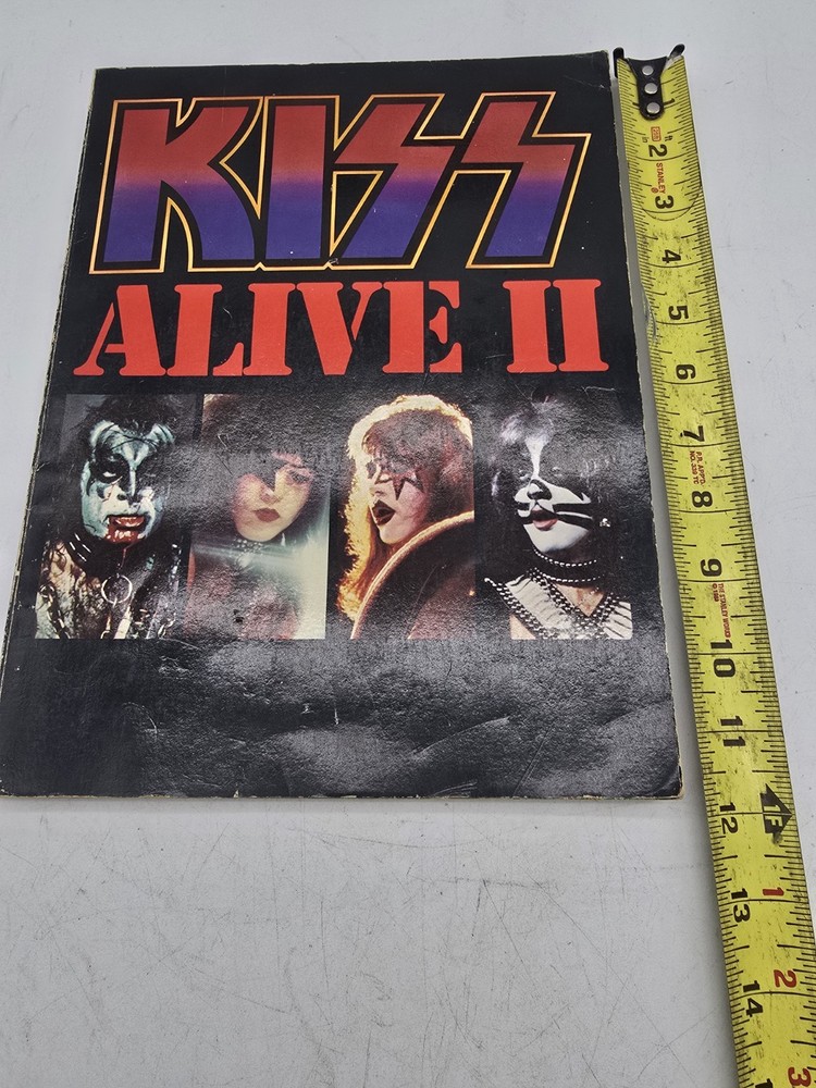 KISS ALIVE II 1977 Vintage  Song & Lyric Book - Pre Owned