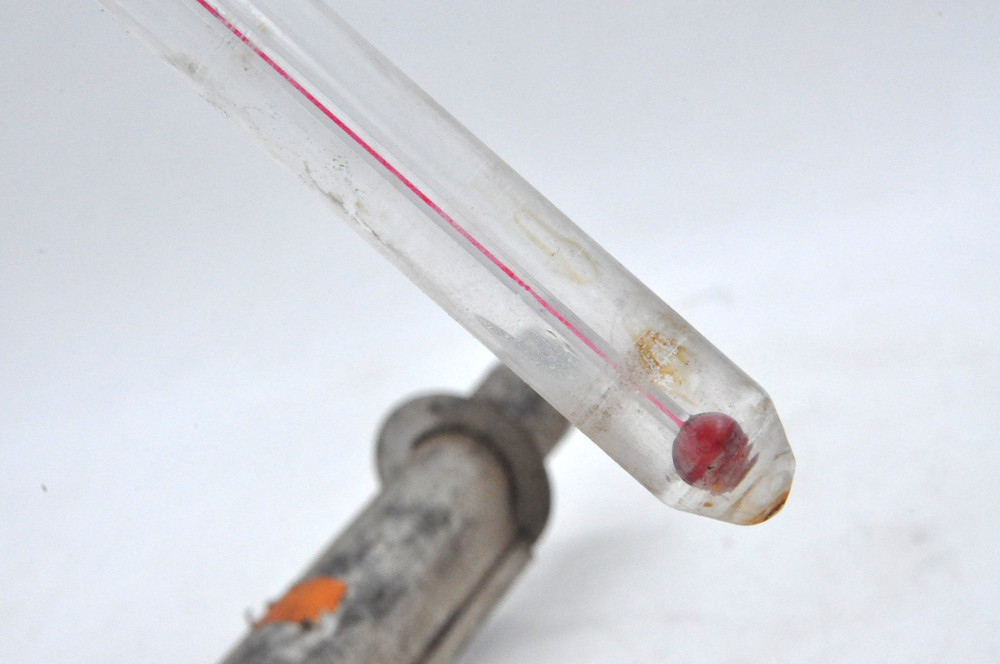 Vintage Boiling Temperature Measurement Tool For Surgery, Kitchen