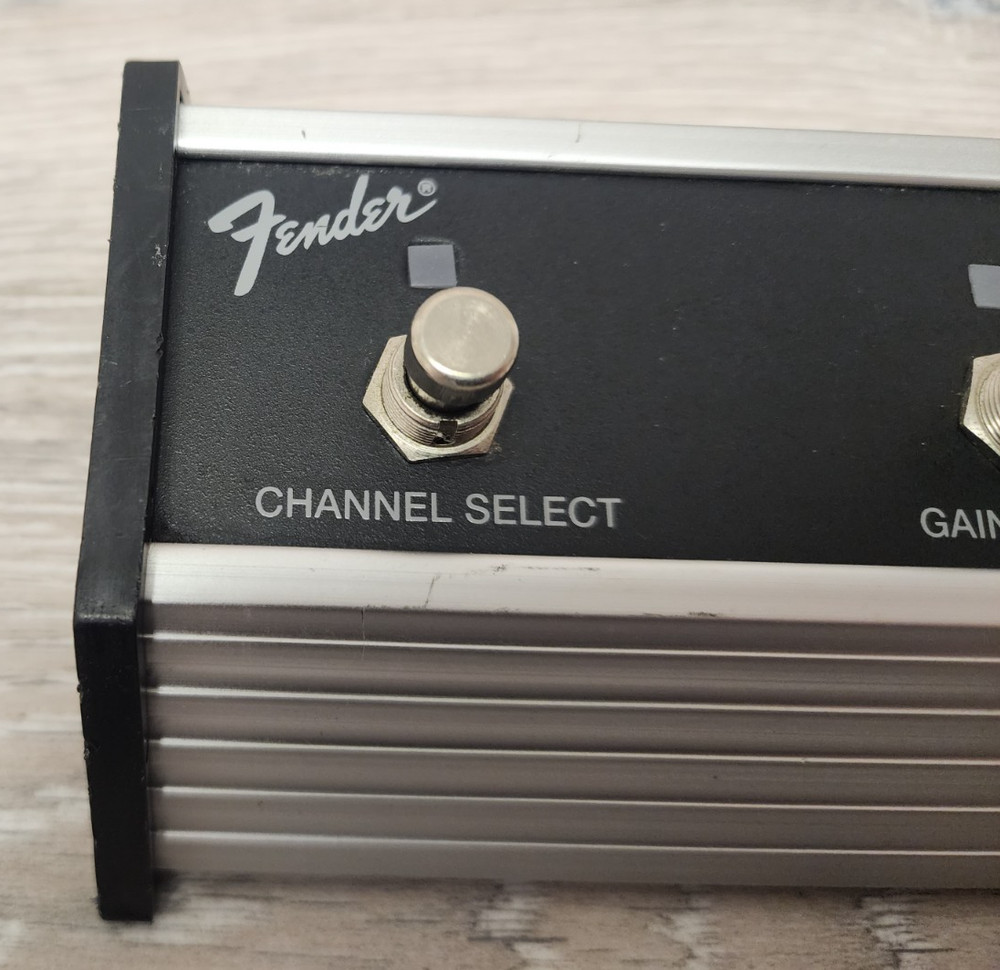 Fender 3 Button Footswitch Foot Switch Channel Gain Select Reverb Setting Tested