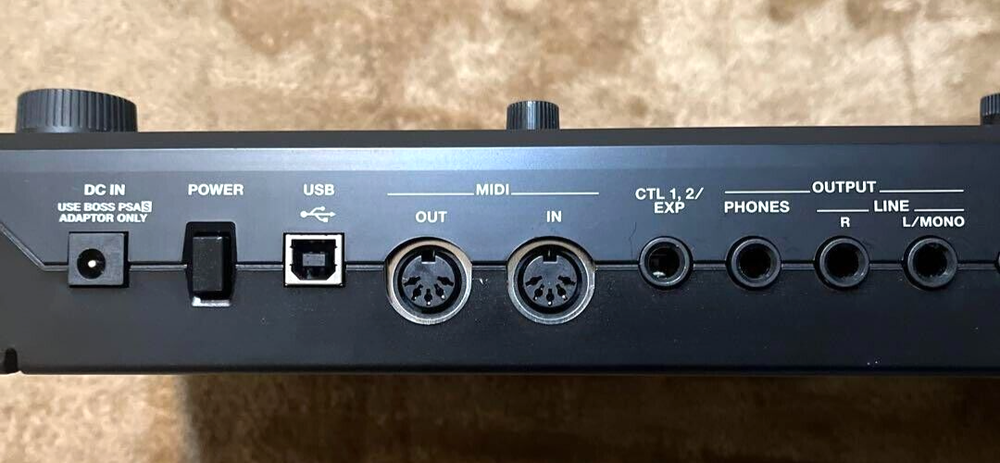 Boss RC-505 Loop Station Phrase Recorder Keyboard Effect Workstation Table top