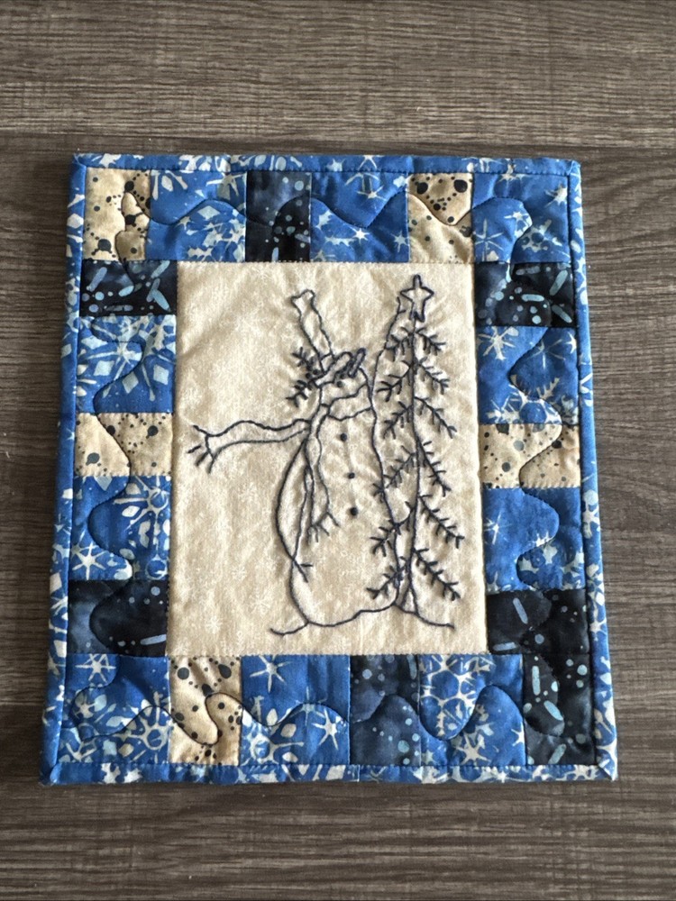 Mini Snowman Stitchery Quilt