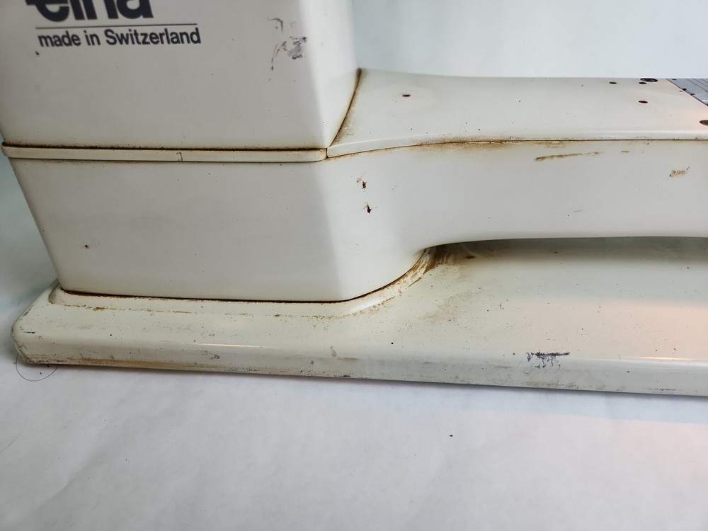 Elna Supermatic Type 62 Sewing Machine Working