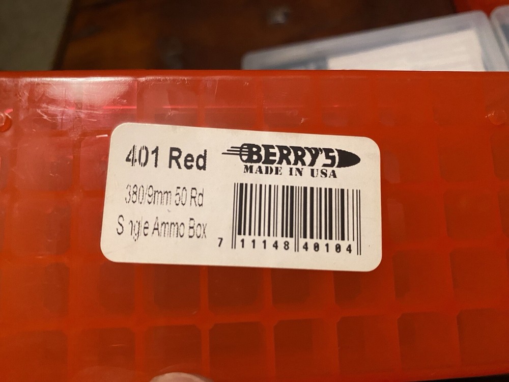 (6) Berry’s 50rd Ammo Boxes # 401