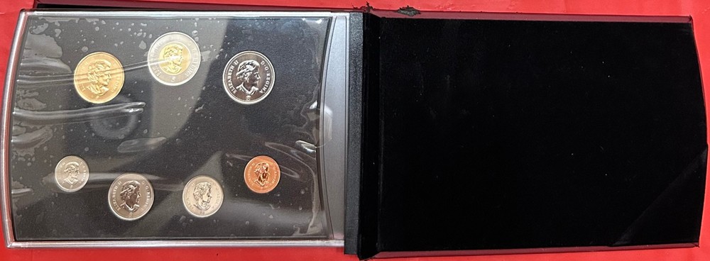 2009 Canada Specimen Set Plus COA & Box