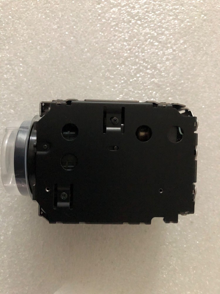 Hitachi DI-SC221 Full HD Zoom Chassis Camera
