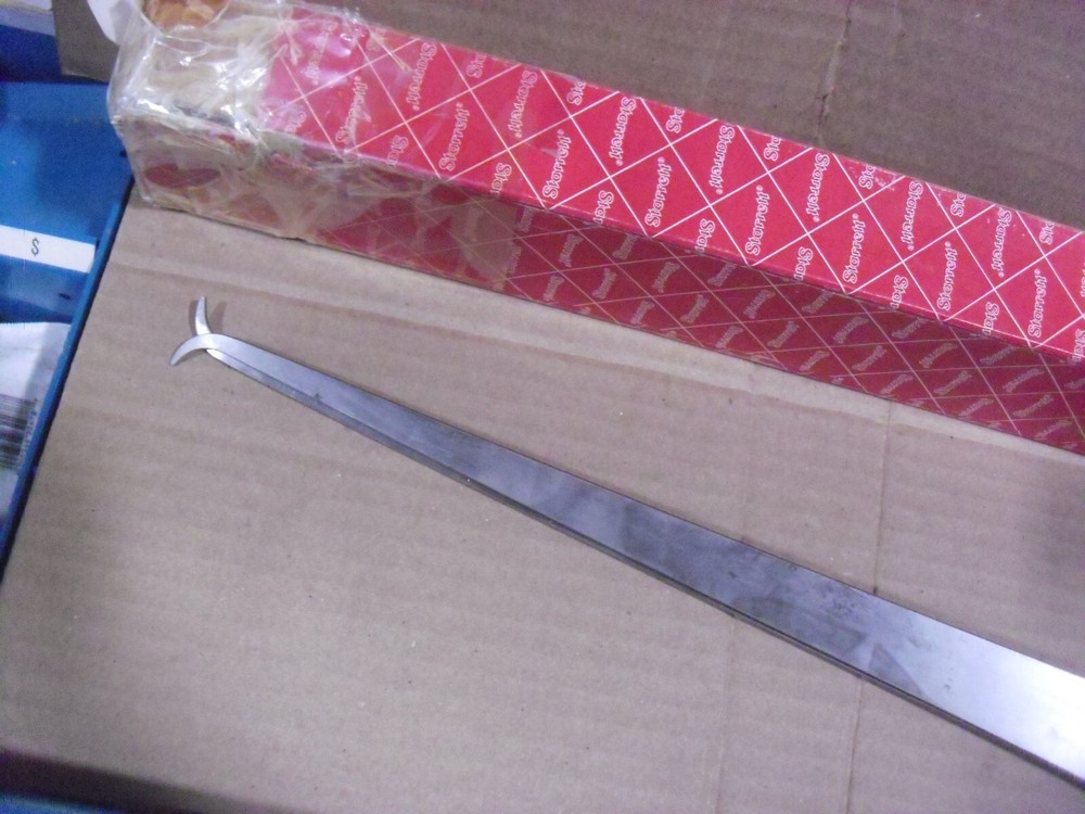 Starrett 18 Lock Joint Caliper 37-18