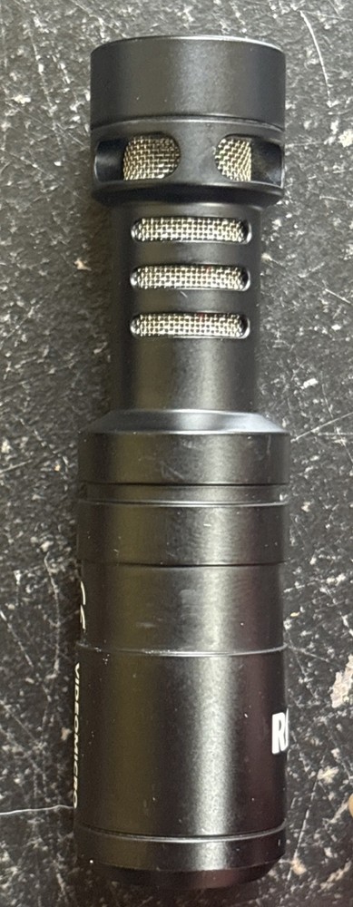 RODE VideoMicro Compact On-Camera Mic w/ Rycote Lyre Shock Mount & Wind Shield