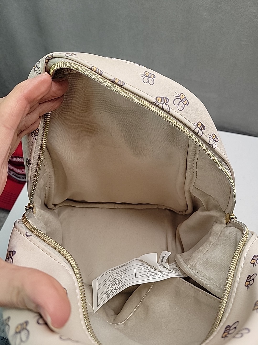 Disney Loungefly Winnie the Pooh Honey & Bees “Oh Bother” Mini Backpack