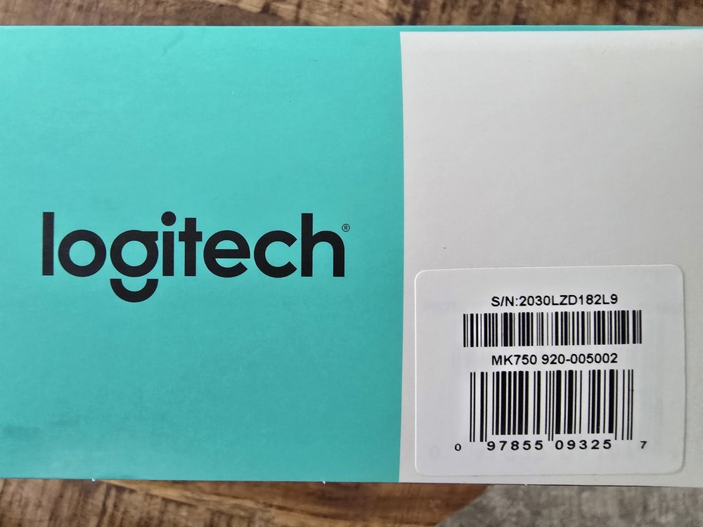 LOGITECH SOLAR KEYBOARD AND MOUSE MK750 NEW OPEN BOX read