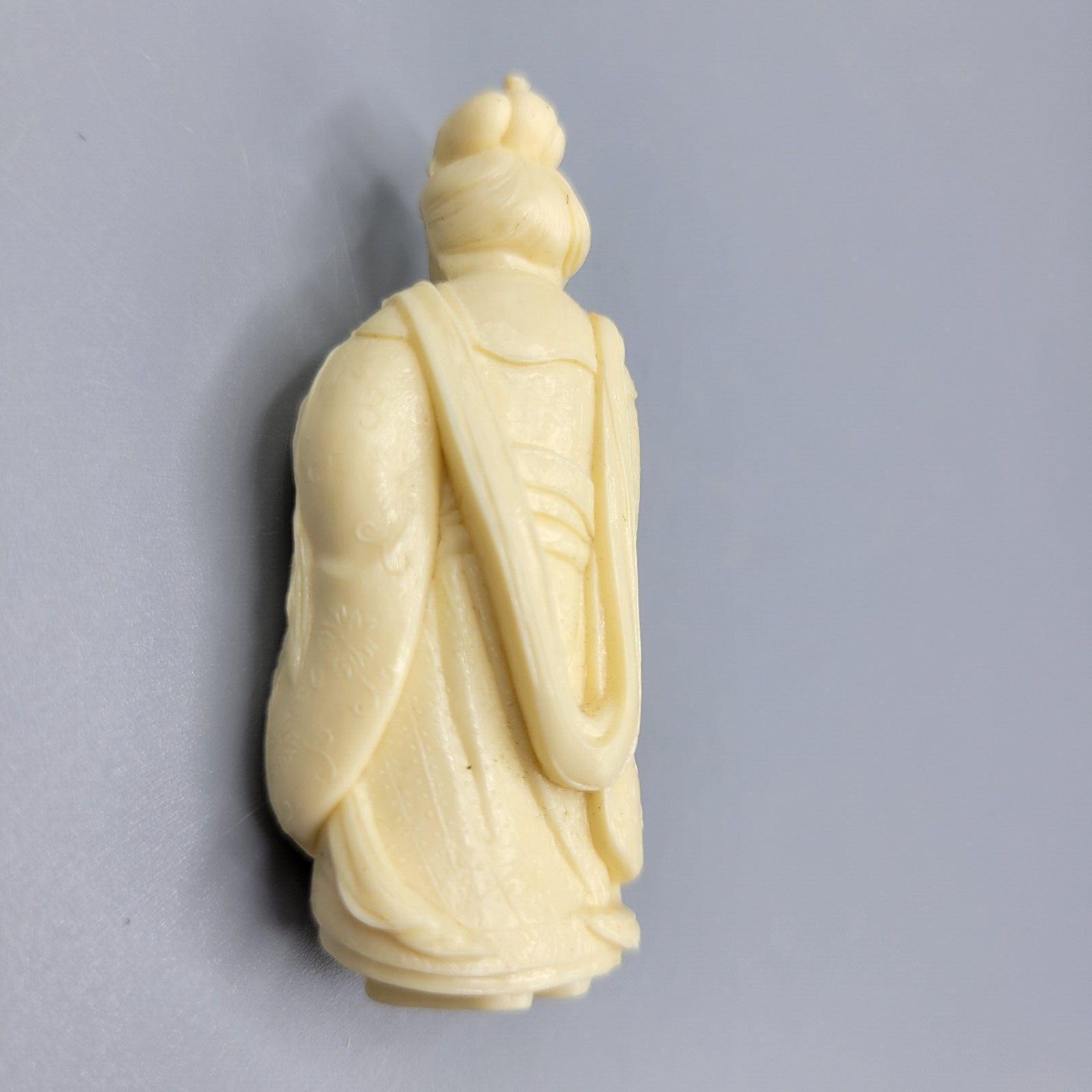 Vintage Resin Japanese Netsuke Oriental Asian Women Figurine with Turtle 2"