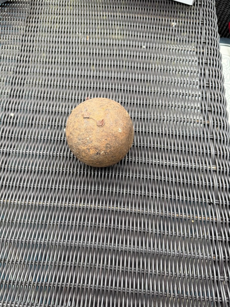 Solid Iron dug civil war cannon ball