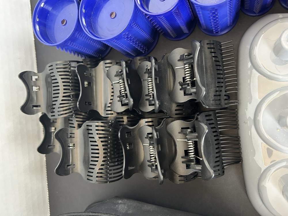 Ion Moisture Solutions Hot Rollers Curlers Dual Voltage Travel Set 12 Rollers