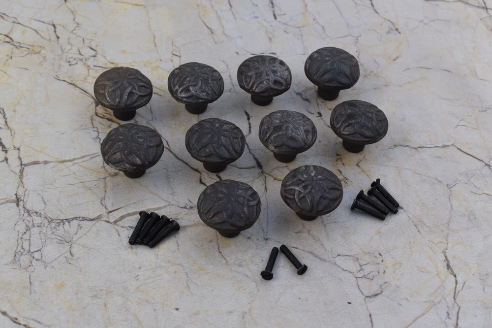 Vintage cast Iron round door knobs cabinet drawer handles pull rustic 10 pcs