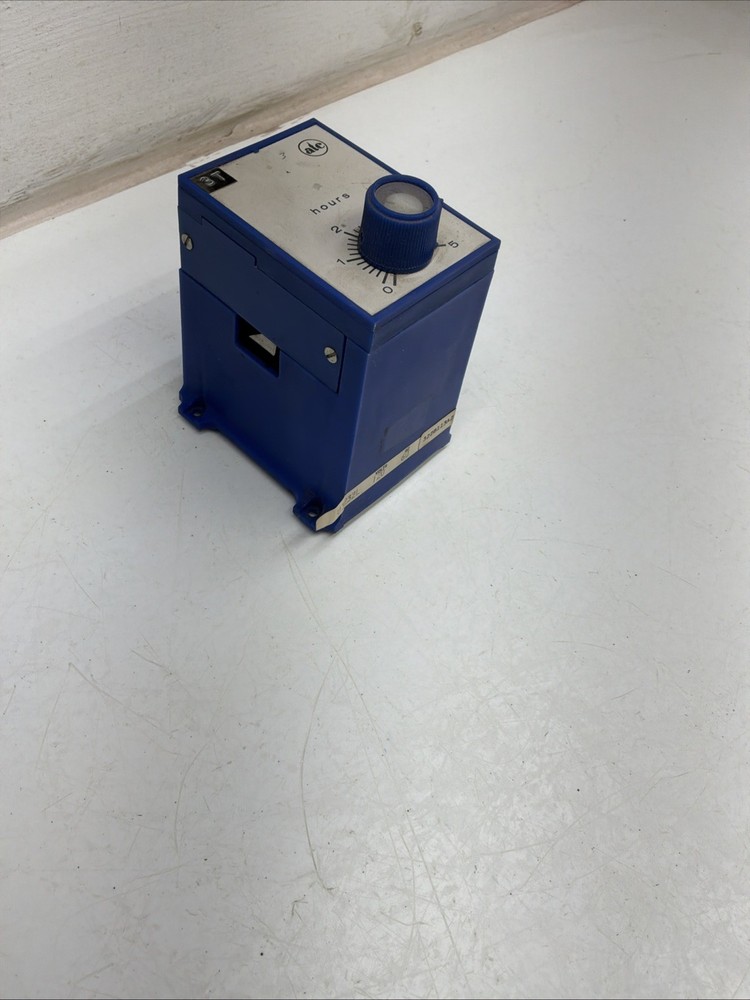 ATC Motor Driven Timer Hours 120V 322B NEW