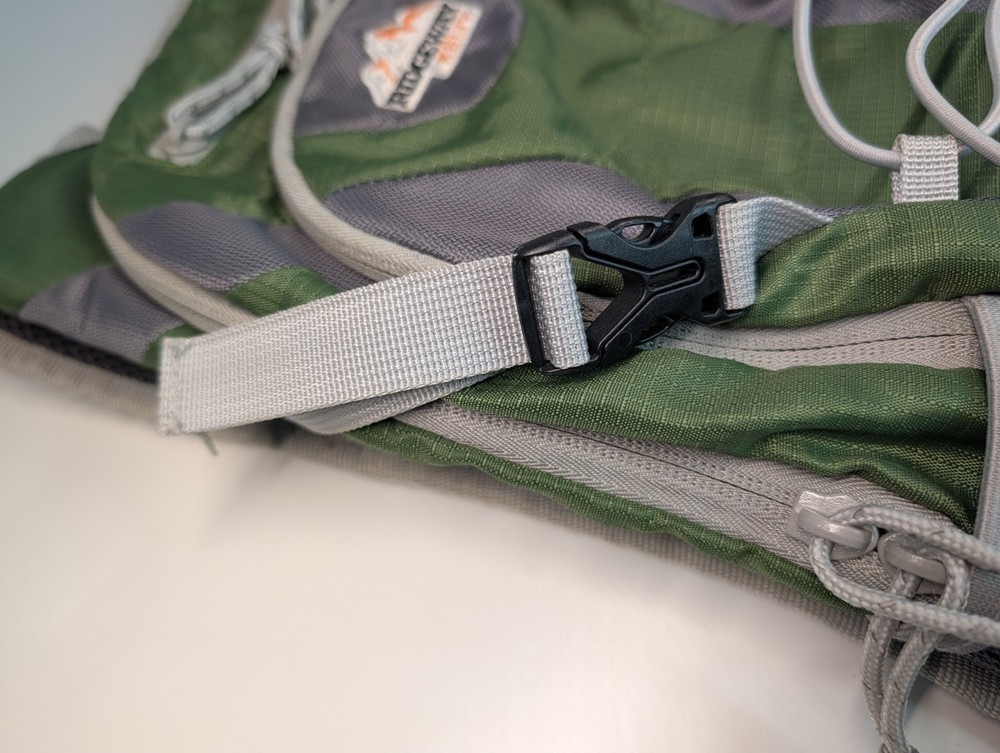 Ridgeway by Kelty Hydration Pack Backpack Green Gray NO BLADDER Hiking Daypack