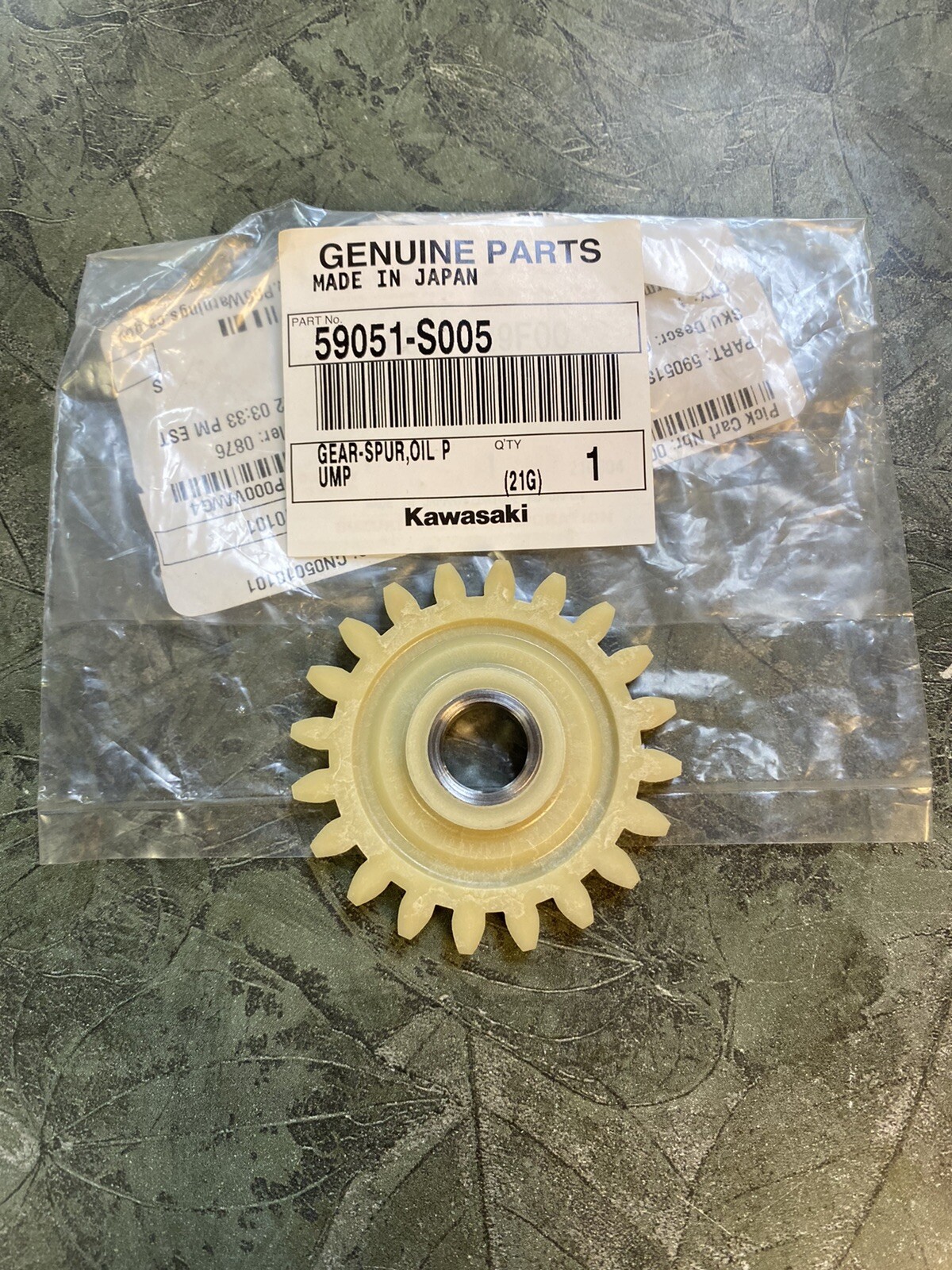 Kawasaki KFX400 Suzuki Quadsport LT-Z400 DR-Z400 Oil Pump Gear 59051-S005 OEM