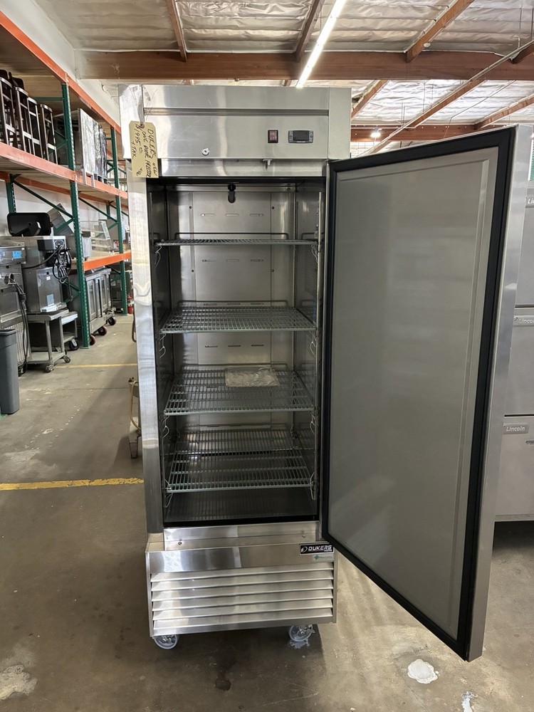 Dukers 1 Door Freezer