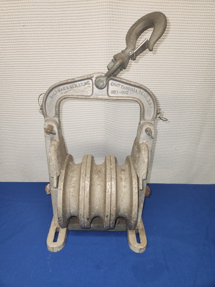 SHERMAN & REILLY 3 BLOCK PULLING SHEAVE W/ STRAIN PLATE