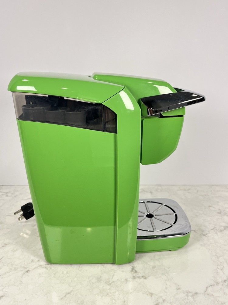 Keurig K10 Mini Plus Single Serving Coffee Maker Lime Green. Working **