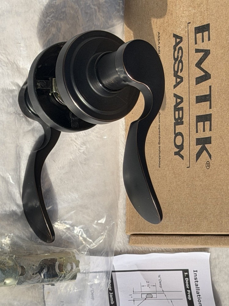 Emtek Classic Lever Rosette Door Handle Oil Rubbed Solid Bronze Passage Right