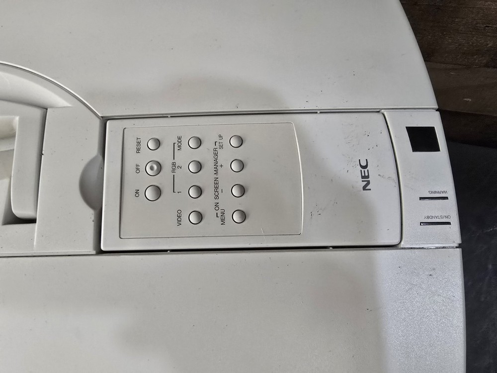NEC Multisync LCD MT VIDEO PROJECTOR Working