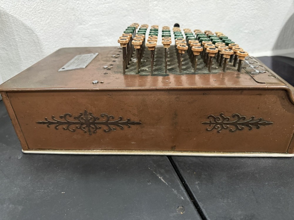 ANTIQUE VINTAGE FELT & TARRANT COMPTOMETER J285366 ADDING MACHINE 1920's ERA