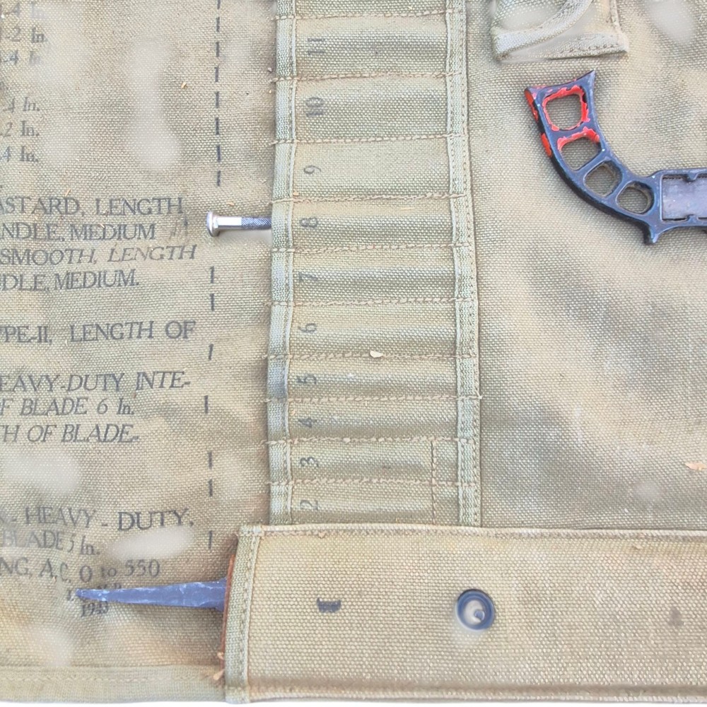 Vintage Military US WW2 1943 Tool Pouch With Some Tools