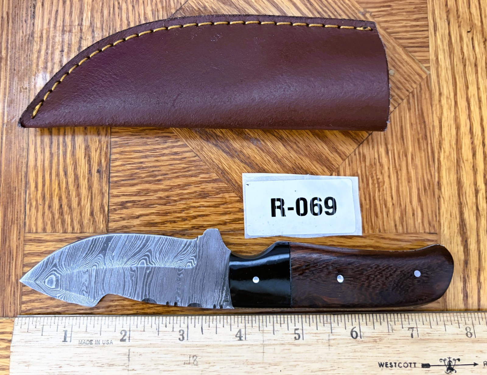 DAMASCUS STEEL SKINNING KNIFE-HARDWOOD HANDLE #R-069