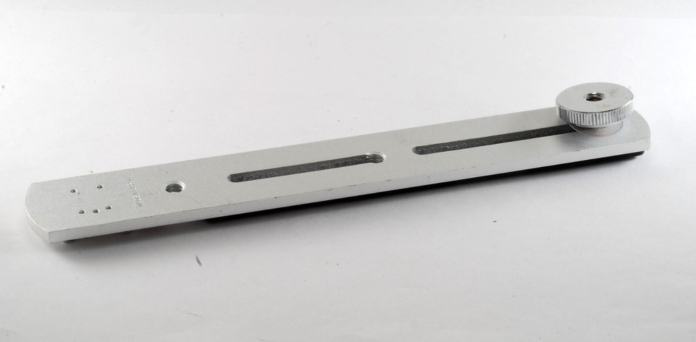 SOLIGOR Camera Bottom Plate For Flash Bracket Flash Grip JAPAN Used.