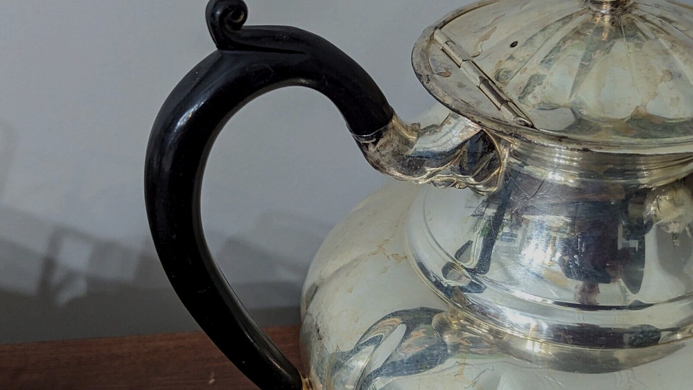 Marlboro Plate Silver Coffee Pot and Tea Pot