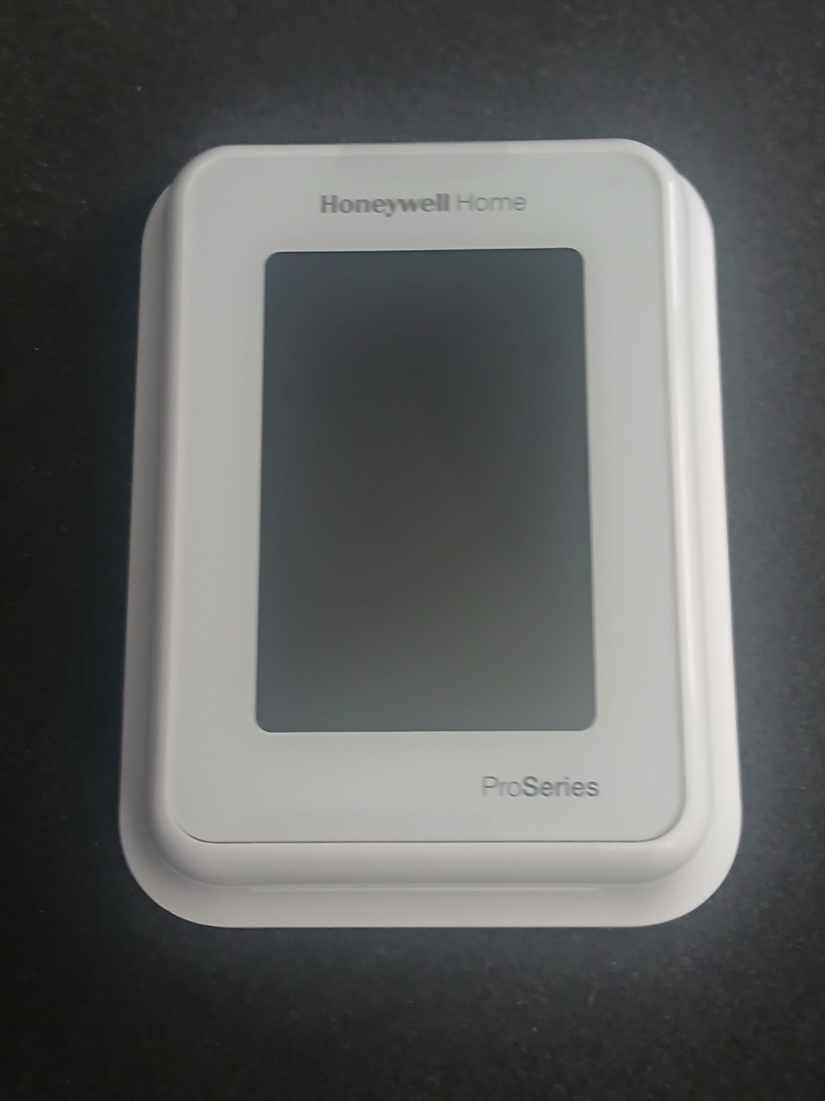 Never installed THX321WFS3001W T10+ Pro Thermostat With RedLink 3.0 - Kit