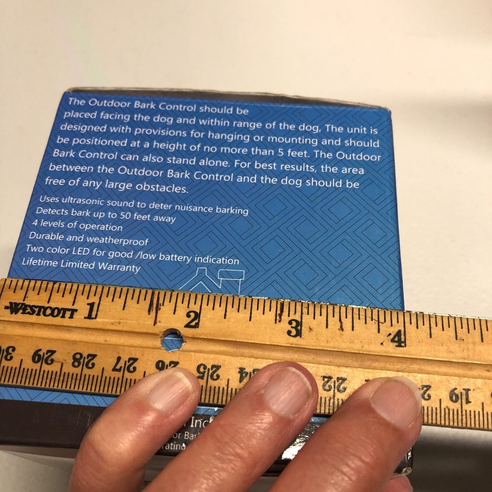 Sonic Bark Control Device with Decorative Touch! Small House Open Box