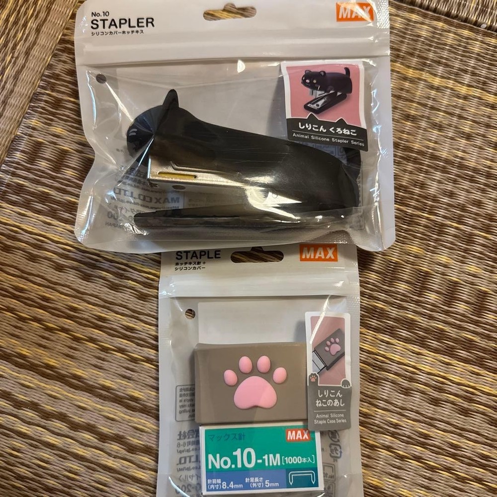 Silicone Cover Stapler with Black Cat Needle
