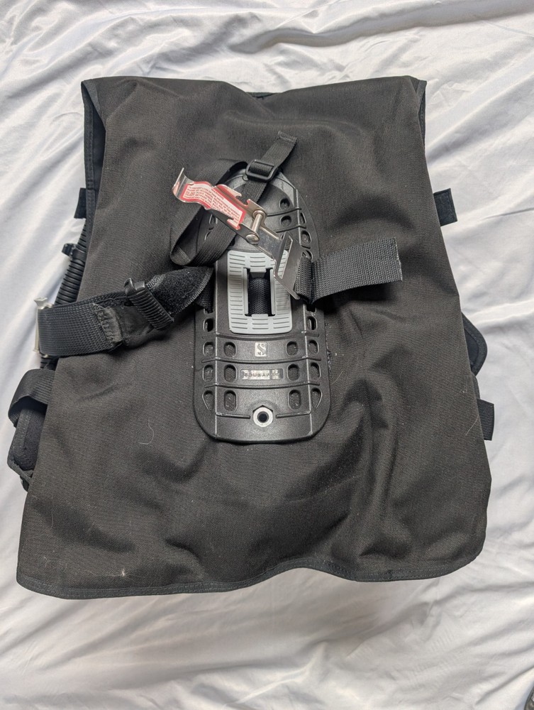 ScubaPro Knighthawk BCD with AIR2, Large, Great Condition!