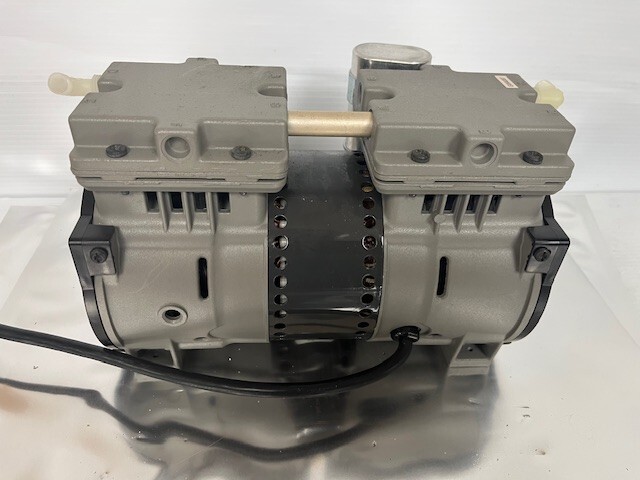 Thomas Vacuum Compressor Pump MODEL 2628VE44B, TESTED GOOD