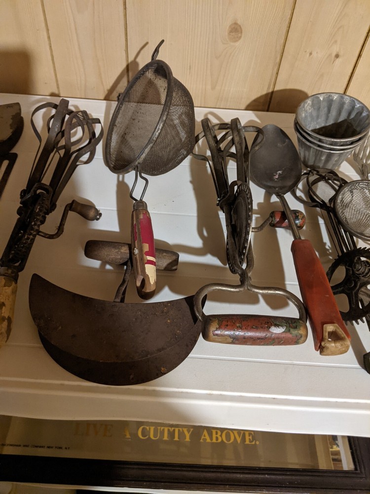 vintage kitchen gadgets 16 items