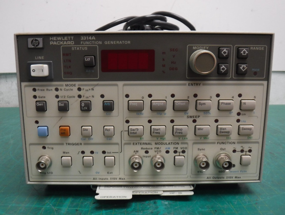Hewlett Packard HP 3314A Function Generator Unit