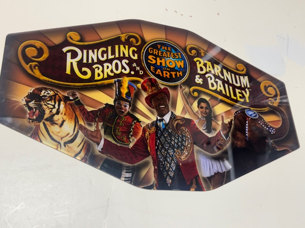 RINGLING  BROS  slot machine polygon topper